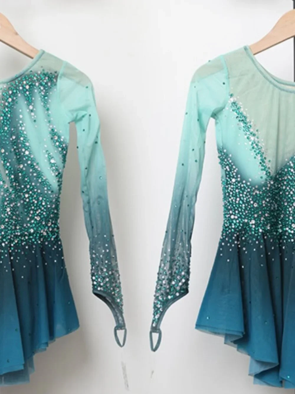 New Green Crystal Figure Skating Dress Approx. Girls 8–10